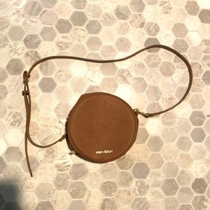 Fawn design circle crossbody bag